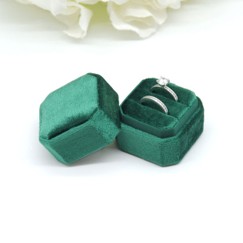 Green Square Octagon Double Velvet Ring Box