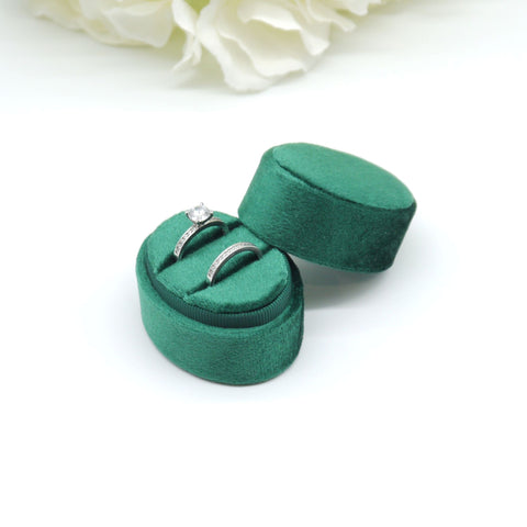 Green Oval Double Velvet Ring Box