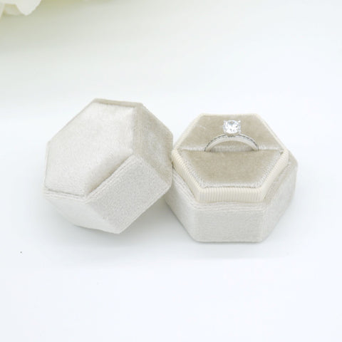 Truffle Hexagon Single Velvet Ring Box