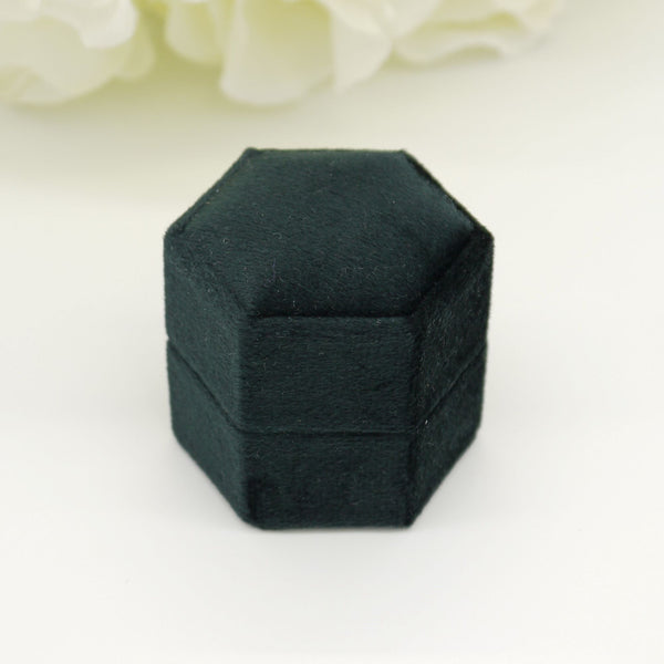 Black Hexagon Single Velvet Ring Box
