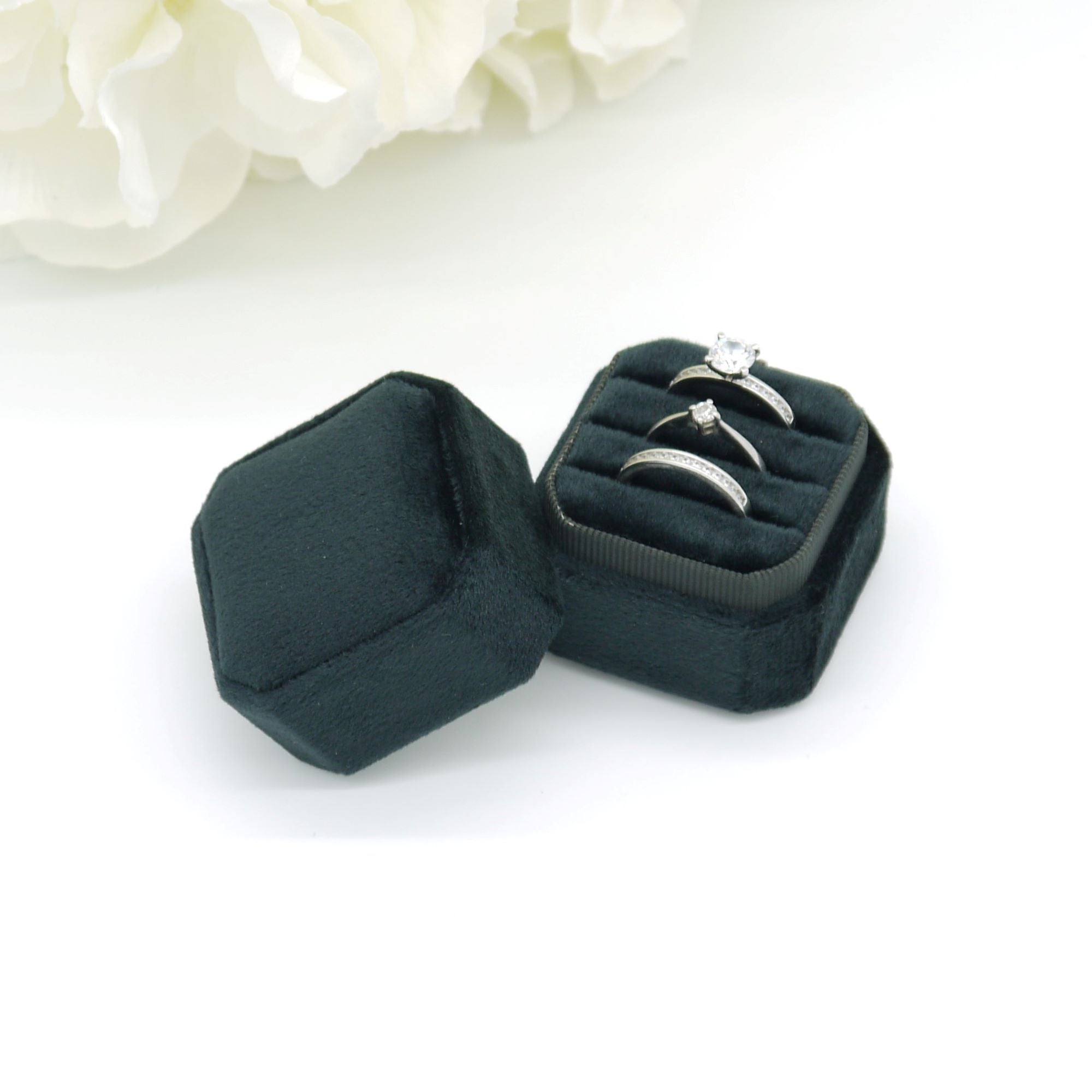 Black Square Octagon Triple Velvet Ring Box