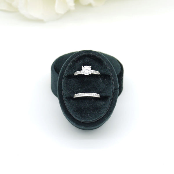 Black Oval Double Velvet Ring Box