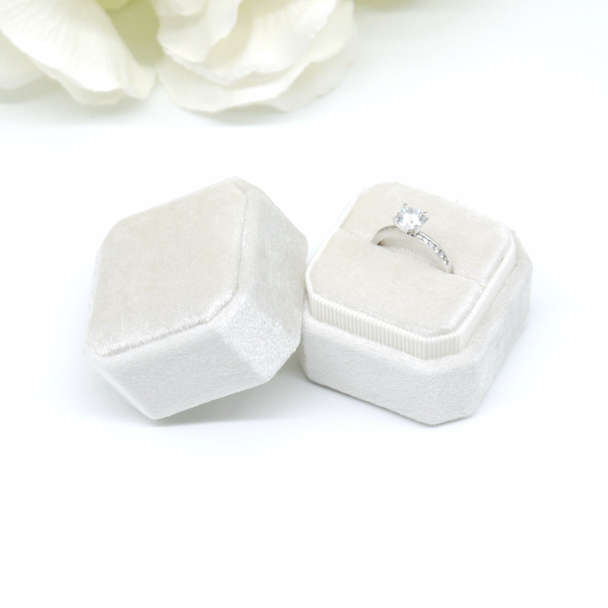 Champagne Square Octagon Single Velvet Ring Box