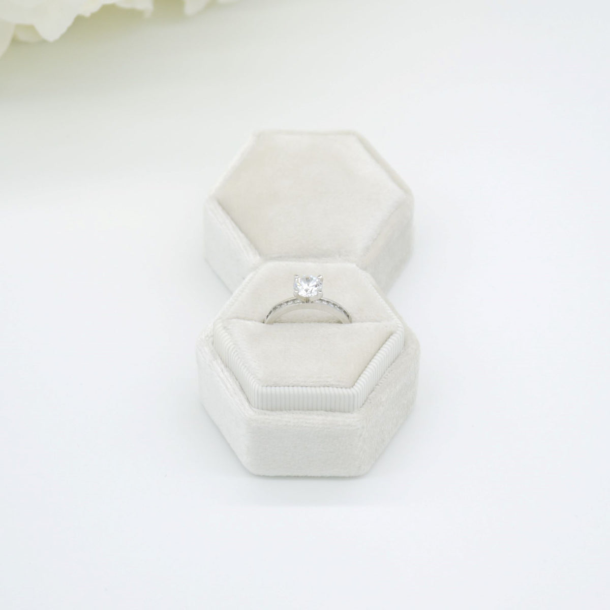 Champagne Hexagon Velvet Single Ring Box - Bijou Boxes