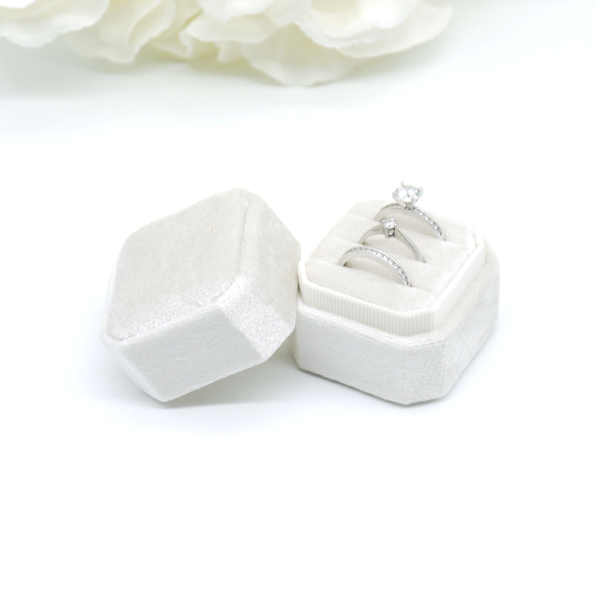Champagne Square Octagon Triple Velvet Ring Box