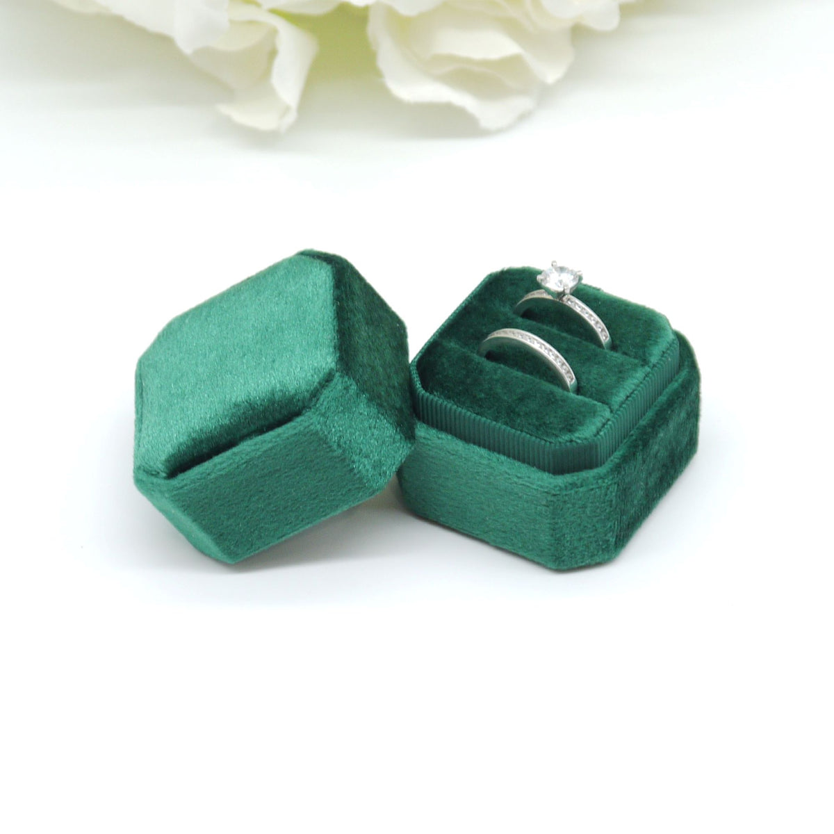 Green Square-Octagon Velvet Double Ring Box - Bijou Boxes