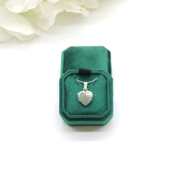 Green Square Octagon Velvet Pendant Box