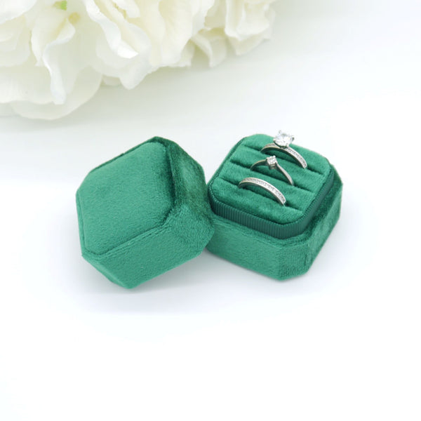 Green Square Octagon Triple Velvet Ring Box