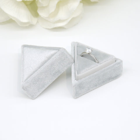 Light Grey Triangle Single Velvet Ring Box