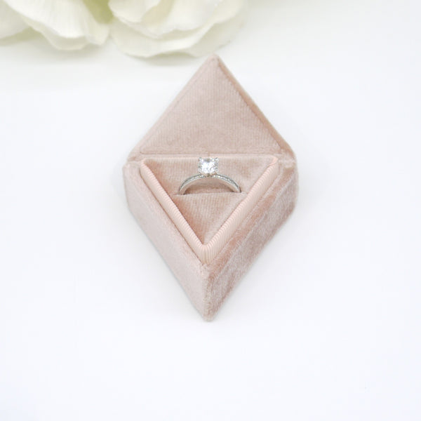 Rose Gold Triangle Single Velvet Ring Box